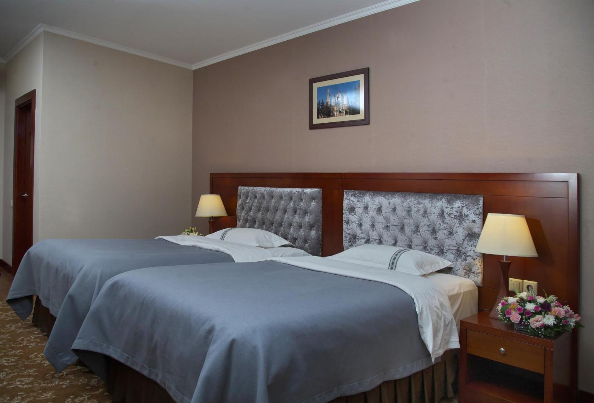 Grand Voyage Hotel Almaty Exteriér fotografie